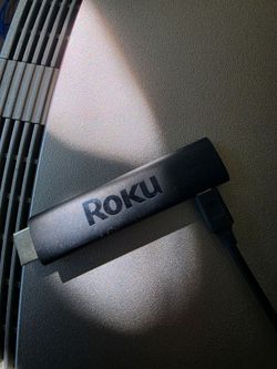 Roku Streaming Stick 4K with remote – Model 3820X