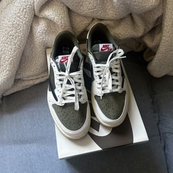 Travis Scott Jordan 1 Low Medium Olive