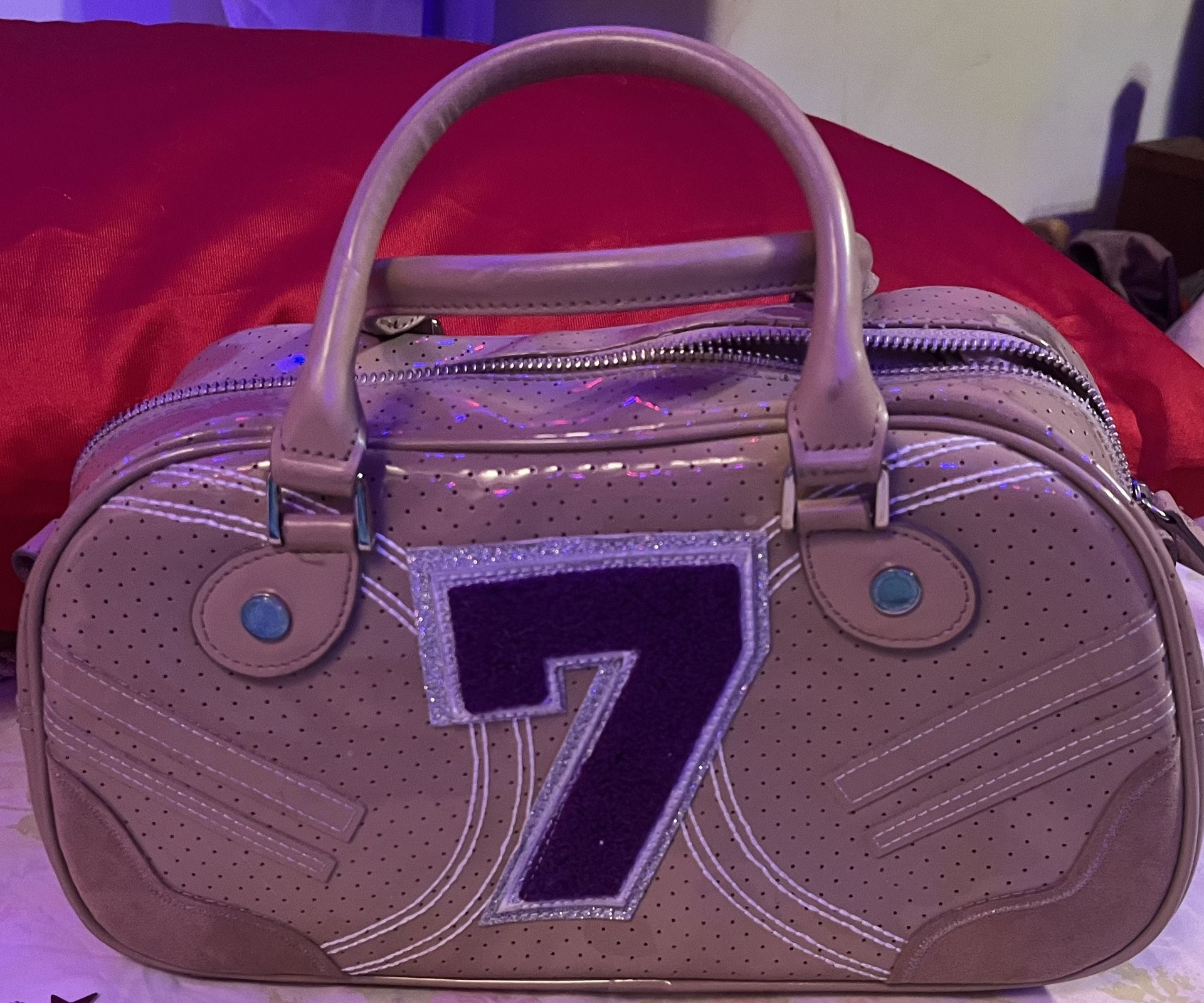 Samantha Thavasa Nicky Hilton Handbag