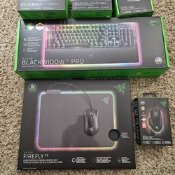 Razer Blackwidow V4 Pro Full Size Keyboard Full Set Up Bundle