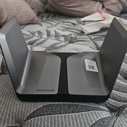 NETGEAR Nighthawk AX8 WiFi Router (RAX75) – AX5700, 8-Stream