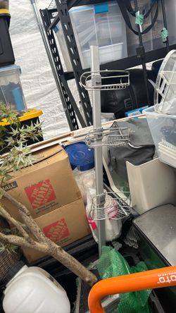 Simple Human Shower Rack expandable