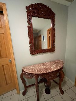 Mesa con espejo