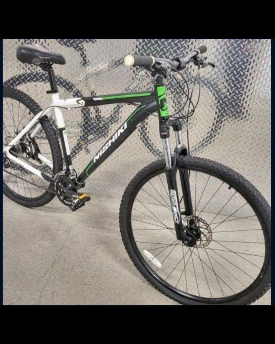 Nishiki 29er Size Large Wheels 29er Speeds 21 Disc Brakes