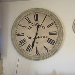 36” Round Antique Wall Clock 