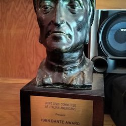 Danta Award Trophy 