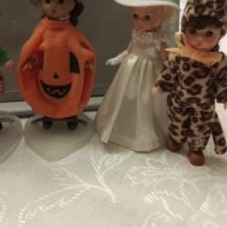 6 Mini Madame Alexander Dolls