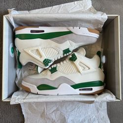 Nike SB x Air Jordan 4 Retro SP "Pine Green" - Size 9.5 Brand New