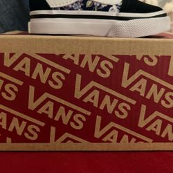 Baby Girl Shoes (Vans) 
