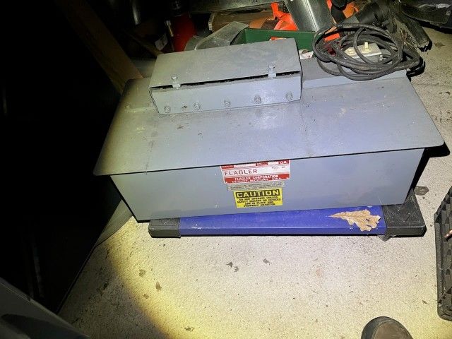 Sheet Metal Lockformer