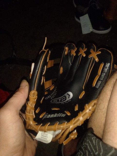 Baseball Glove 8 And 1/2 In T-ball P Brand New Small Child