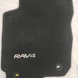 RAV 4 FLOOR MATS 2013-2018