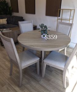 Gorgeous‼️ 5-Pc Light Gray Dining Table Set