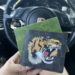 Nice Wallet