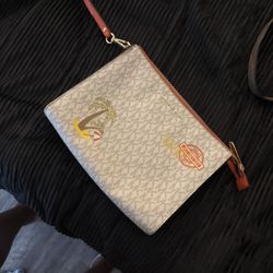 Michael Kors Clutch