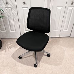 Wayfair Black Rolling Office Computer Wide Seat Hydraulic Lift Desk Chair
