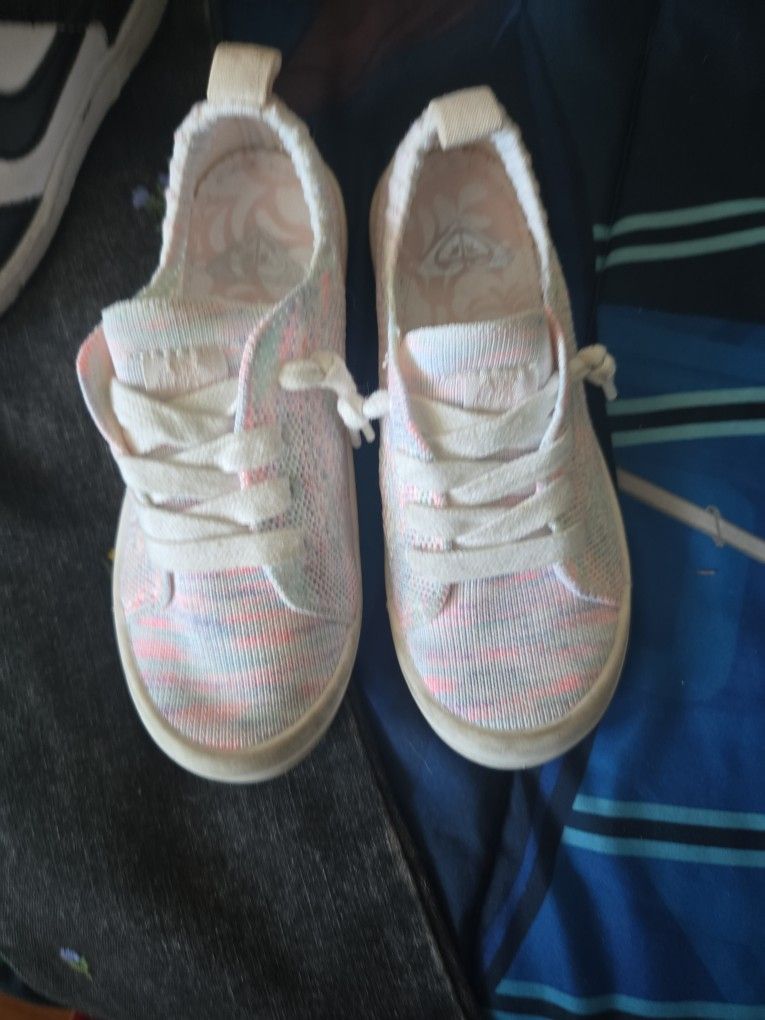 Kids Roxy Shoes