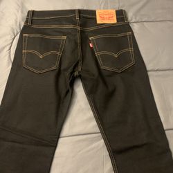 502s Levi Jeans