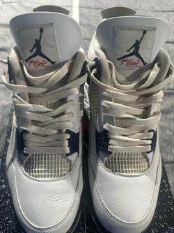 Air Jordan 4 Midnight Navy Size 13