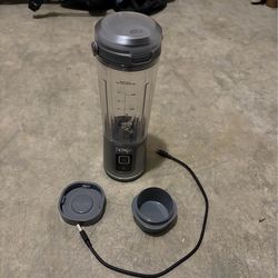 Ninja Blast Personal Blender 18oz Cordless Stainless Steel Blades Dishwasher Safe