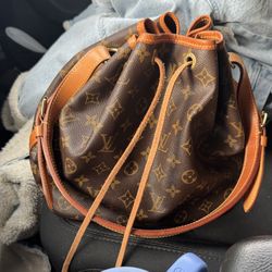 Louis Vuitton Noe Bag MM