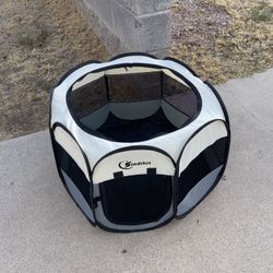 Puppy/Cat Playpen Sledihit/ Corralito para Perros y Gatos Sledihedi