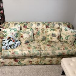 Lovely Couch, Loveseat, and Coffee Table