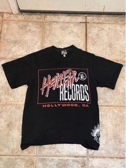 Men’s size medium