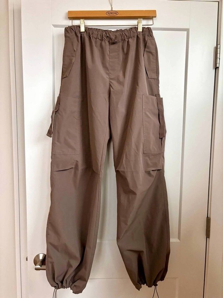 Women’s Love Tree Brown Cargo Pants with Synched Waist Ankles