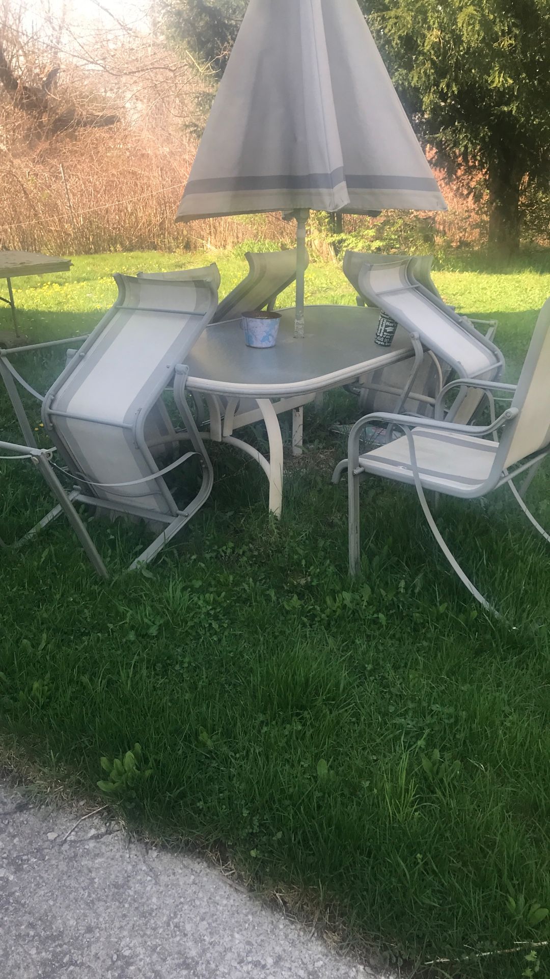 Lawn Set Dog House Bbq Grill