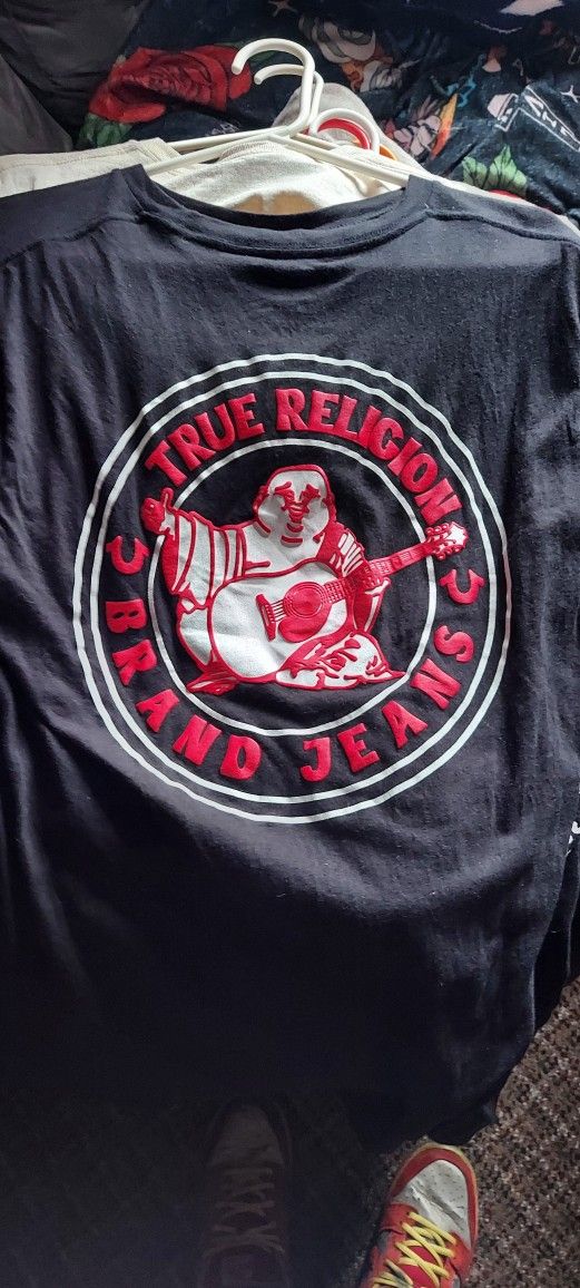 T-shirt