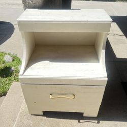 White Table With Drawer