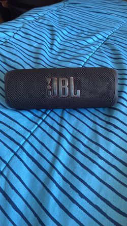 JBL Portable Bluetooth Speaker