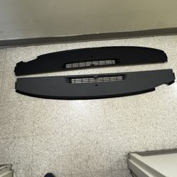 GM SUV Front Windshield Defrost Covers