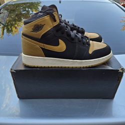 Nike Air Jordan 1 Retro Melo