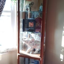 2 Glass  Shelves Cabinet With Lights  
