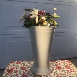 12” Dove Gray Ceramic Vase Read Description 
