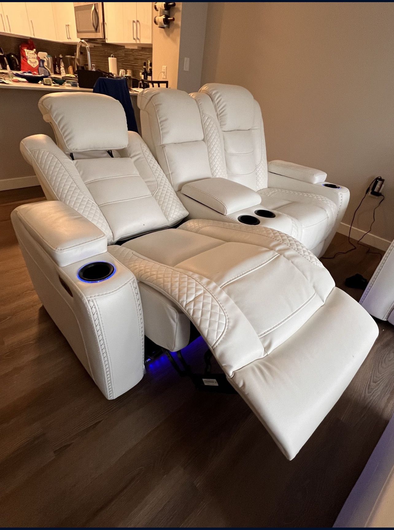 White Leather Recliner Set. Barely Used. Extremely Comfortable.