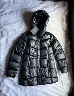 MSRP $180 Bernardo Hooded Puffer Jacket Water Resistant Black Womens Size Small