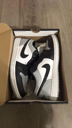 Jordan 1 Low Smoke/Black