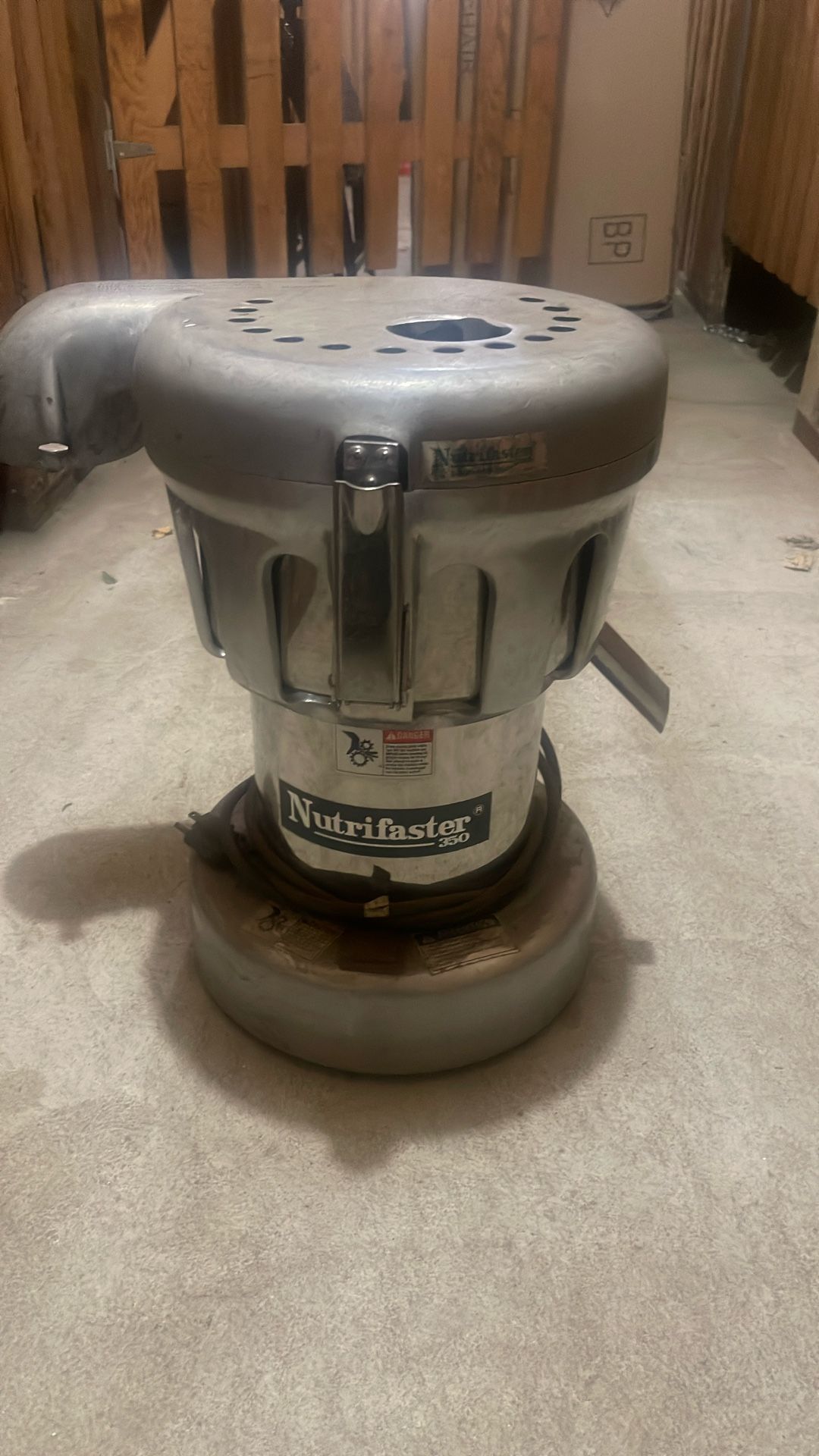 Professional Juicer