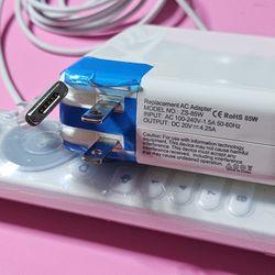 MacBook Pro Power Adapter