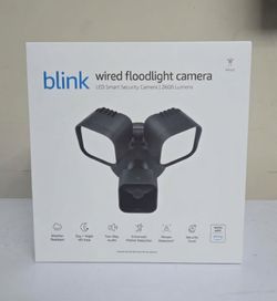 Blink
Wired Floodlight Camera - Smart Security Camera, 2600-Lumens, HD Works with Alexa - 1 Camera (Black)