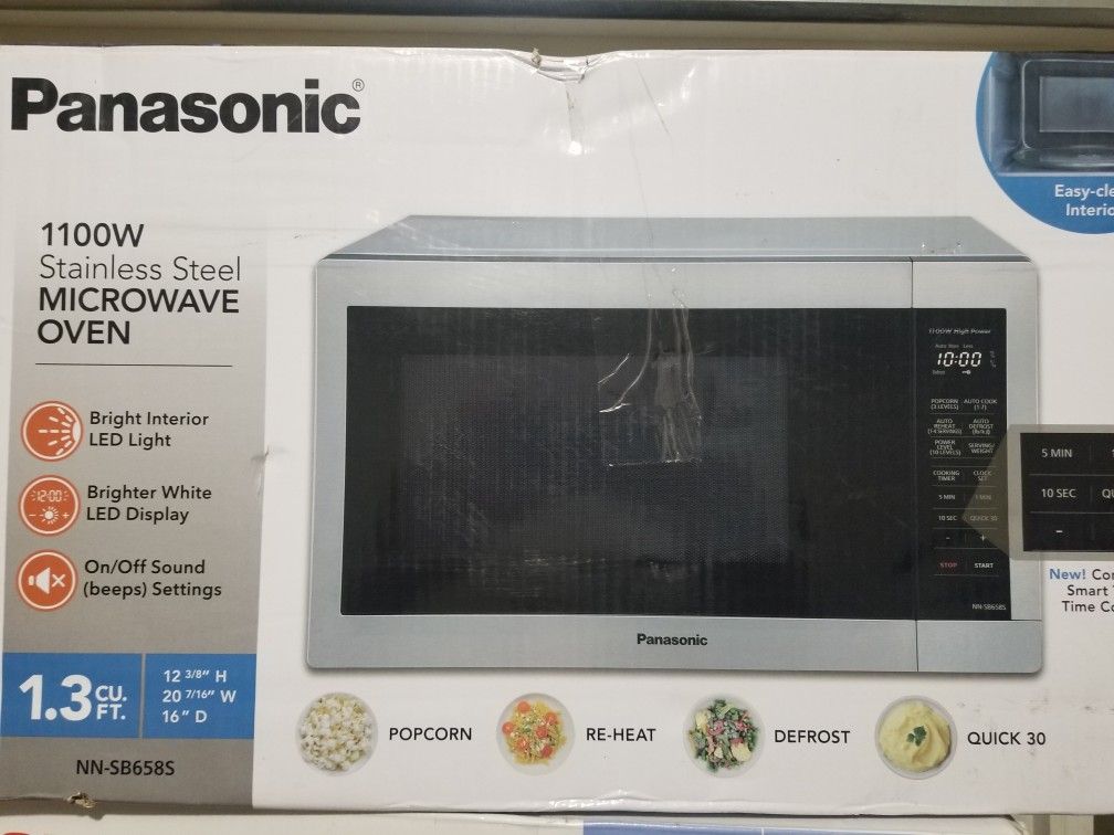 New Panasonic Microwave in opened box