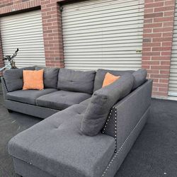 Really Nice Section Of Couch. Good Condition Deliver Available.