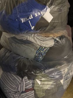 Clothing BLIND BAGS!!   Blind Bags of assorted clothing available. Approximately 40 to 50 pieces per bag.  Items in the bags will vary in size, gender
