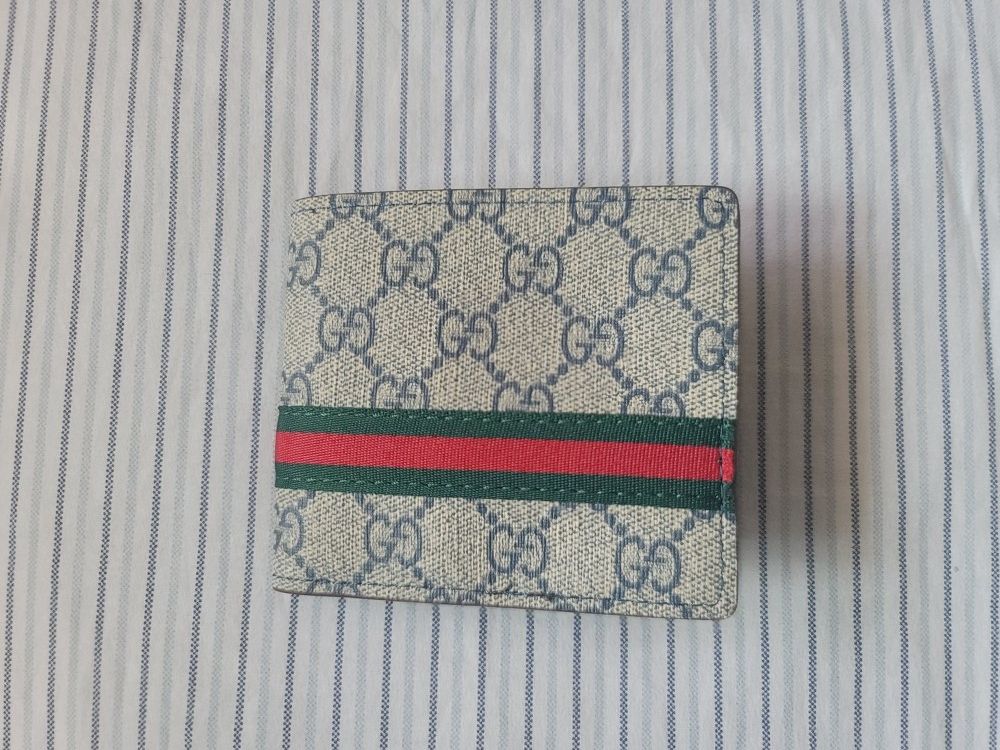 Authentic Gucci Wallet $250 Pickup In Oakdale  Brand New 