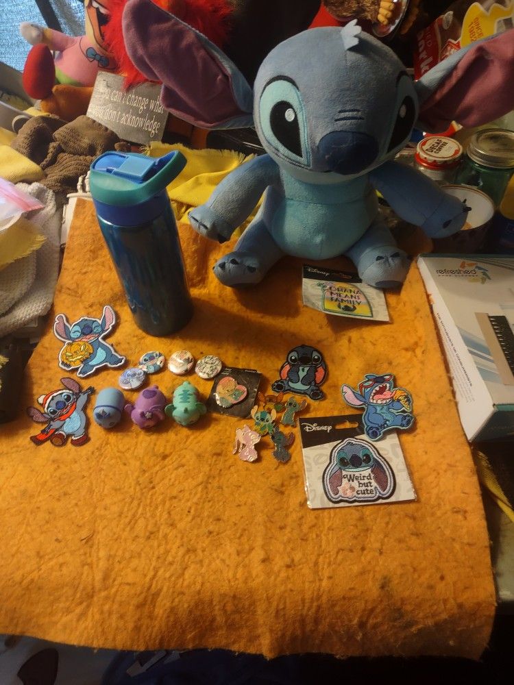 Stitch From Lilo & Stitch Huge Collector Lot Or Add To It Will Not Separate