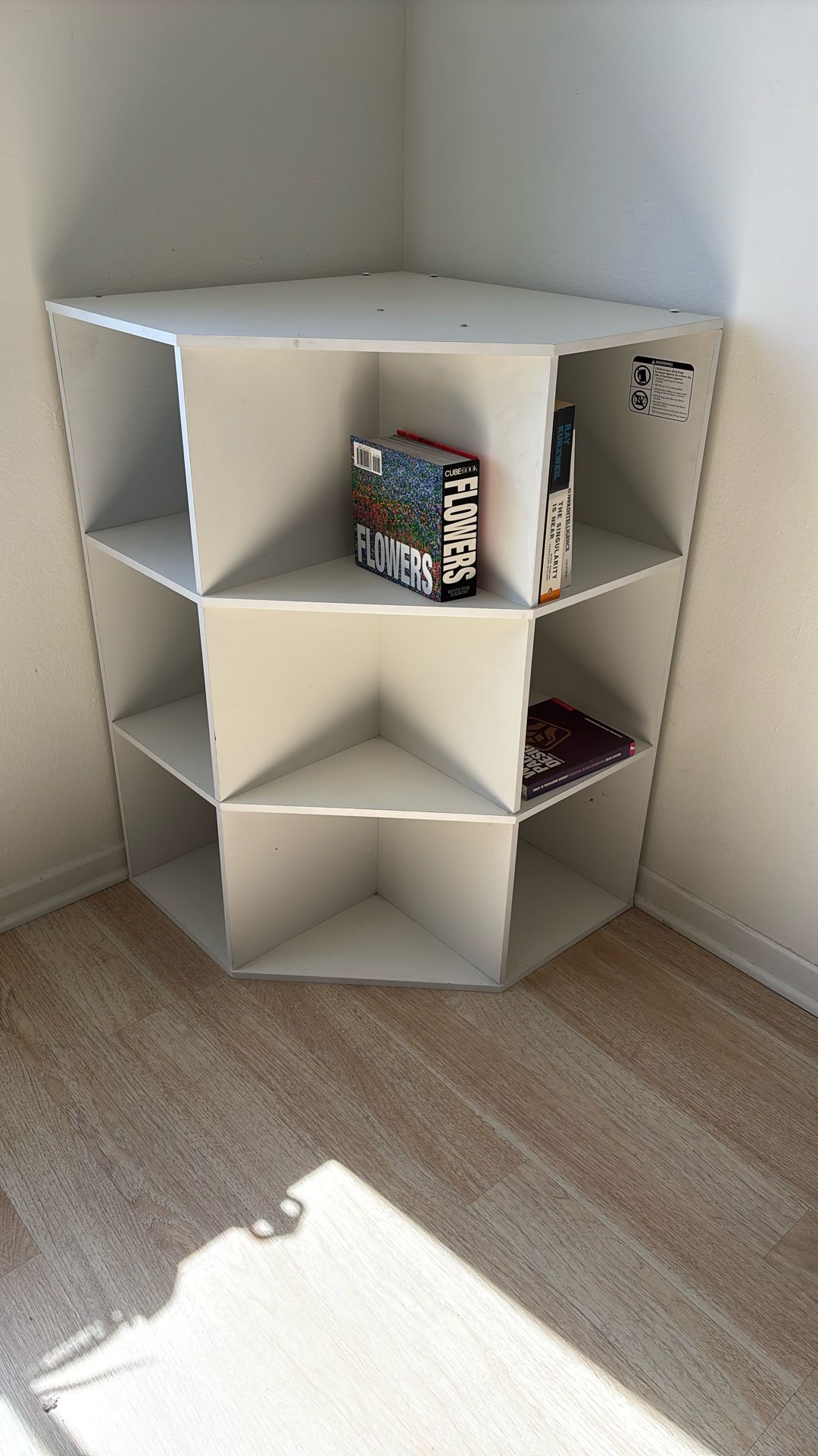 Bookcase Corner Bookshelf*