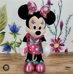 15" Disney Minnie Mouse Plush Talks Sings Just Play Missing Dog 